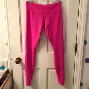 Lululemon hot pink/white reversible leggings
